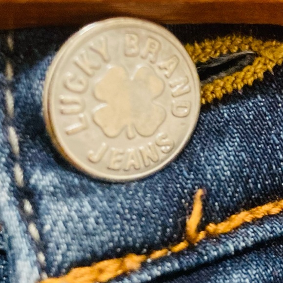 Lucky Brand Jeans size 4/27 Charlie Skinny - Picture 3 of 11